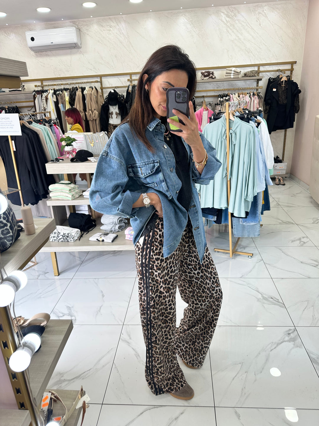 291 Pantalone animalier righe laterali