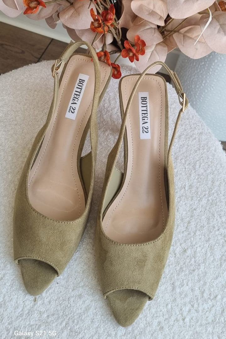 845 Sling Back suede