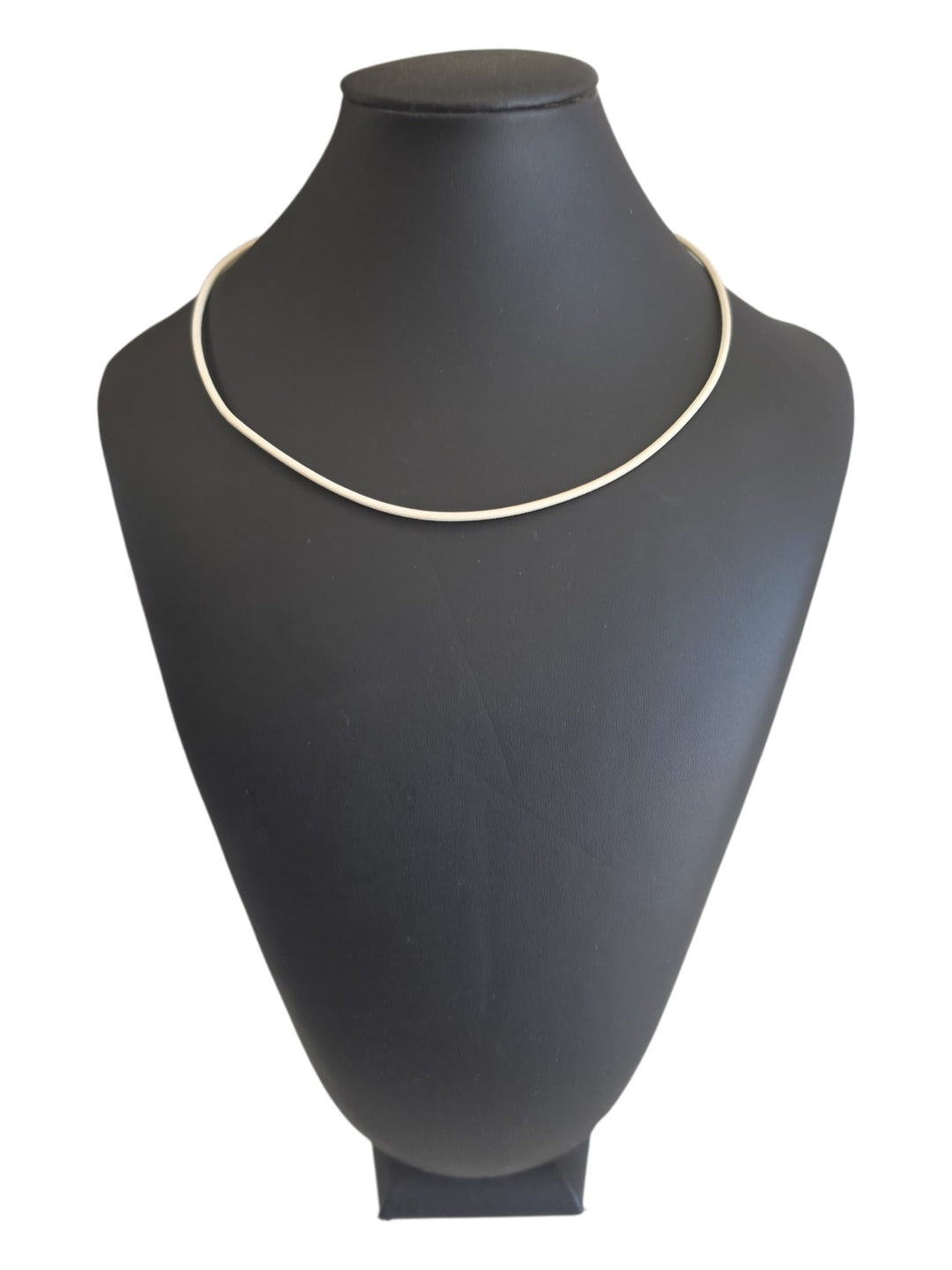 368 Collana filo magnetico