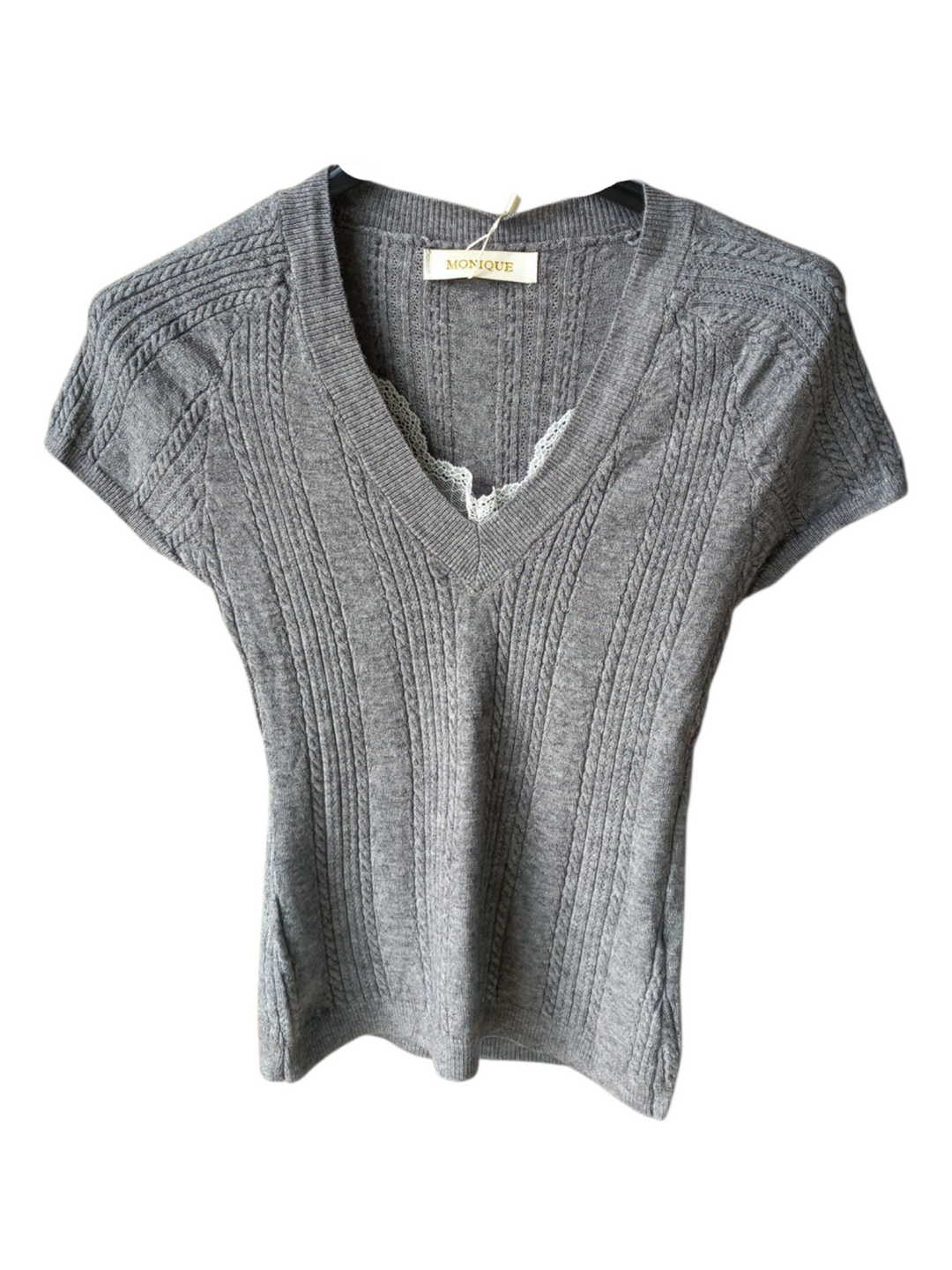 587 Maglia in filo scollo pizzo