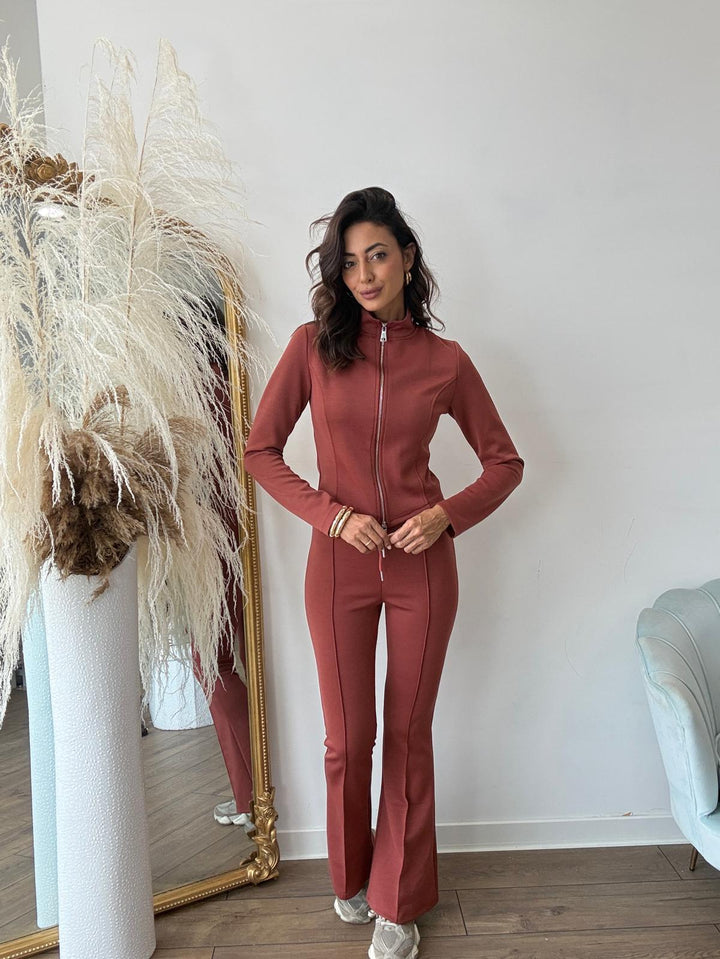 560 Coordinato sporty Ola