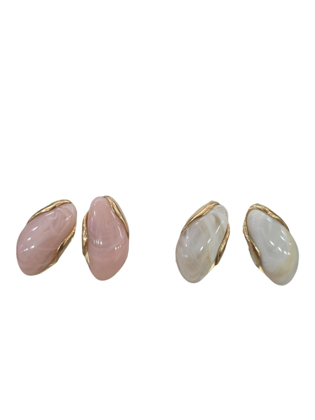270 Orecchini Perla