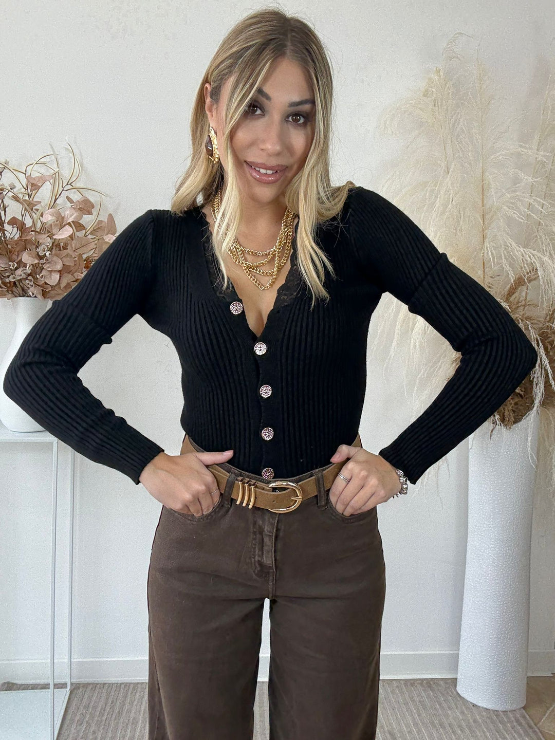 273 Maglia a costine con bottoni